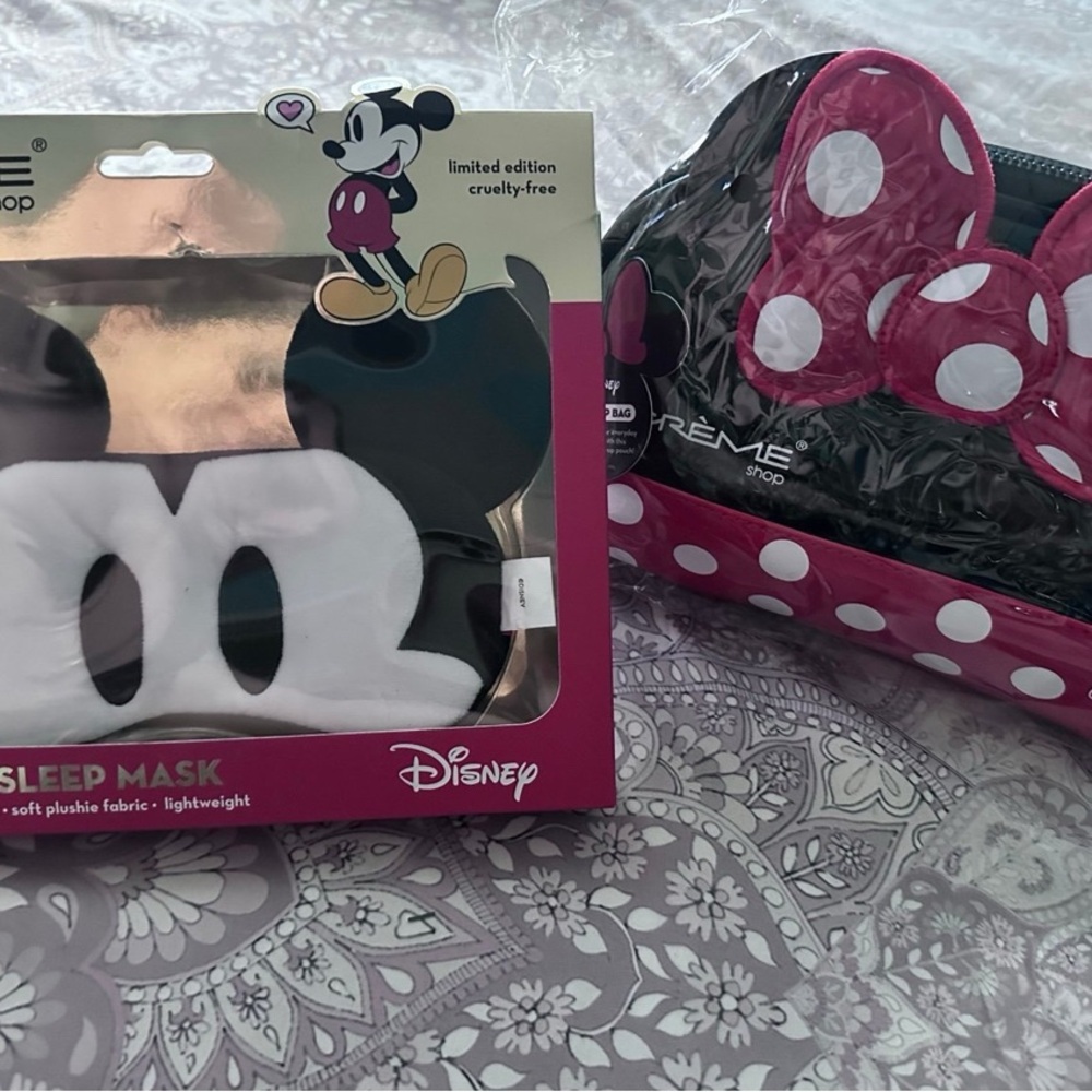 Disney Black and White Mickey Sleep Mask with Pink Minnie Bag